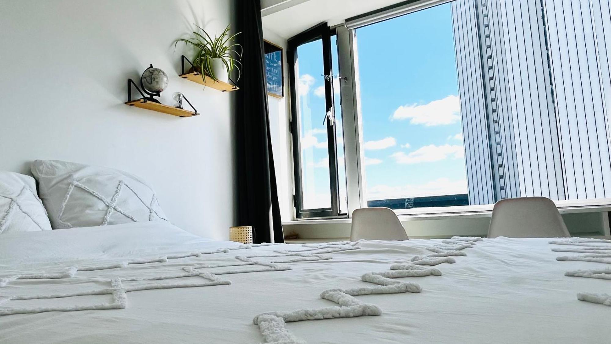 פריז 2 Private Bedrooms, Montparnasse Station מראה חיצוני תמונה